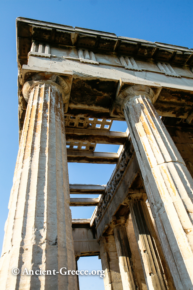 Doric columns and roof details