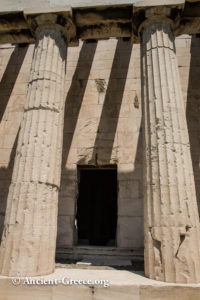 Hephaestion side door