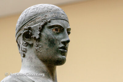 Head photo of the Charioteer of Delphi