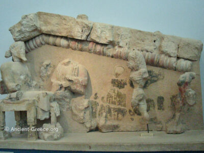 Herakles pediment sculpture