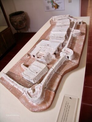 Reconstruction of the eastern fortification area of Town V