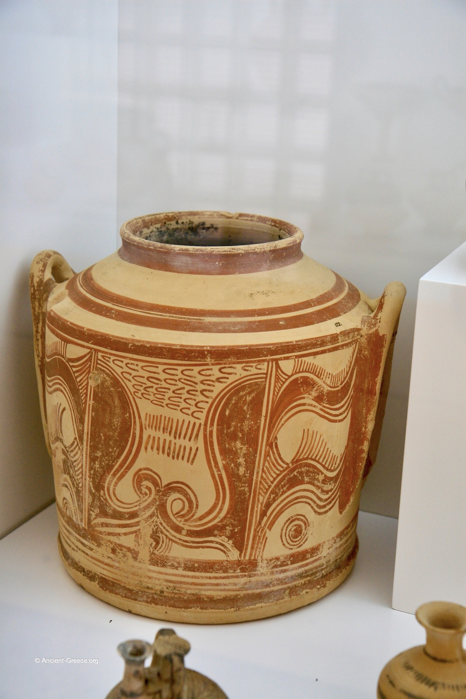 Cylindrical Pyxis with Elaborate Decoration