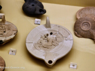 Leda and Swan oil lamp