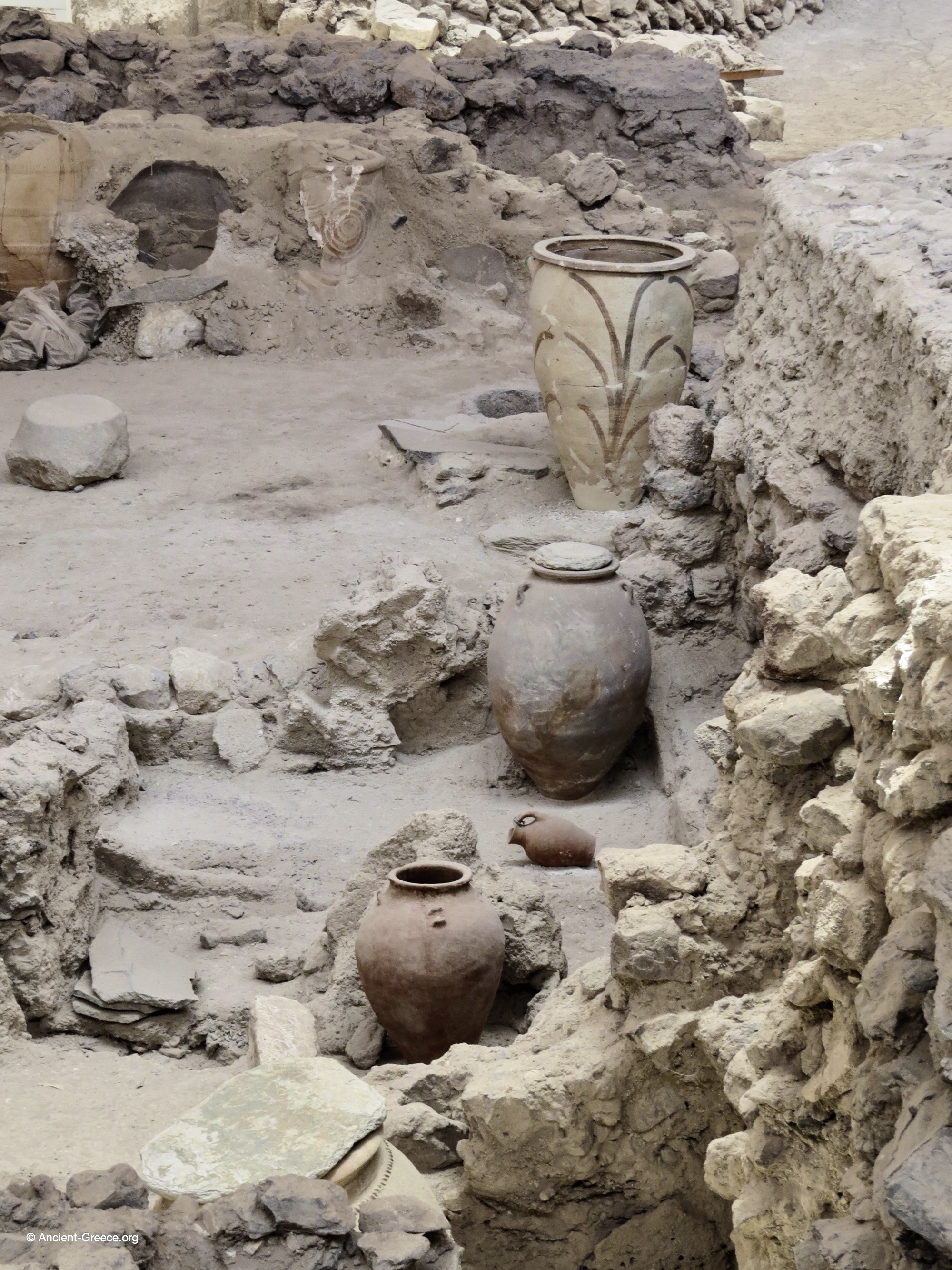 Pithoi Storeroom, Akrotiri Akrotiri Archaeological