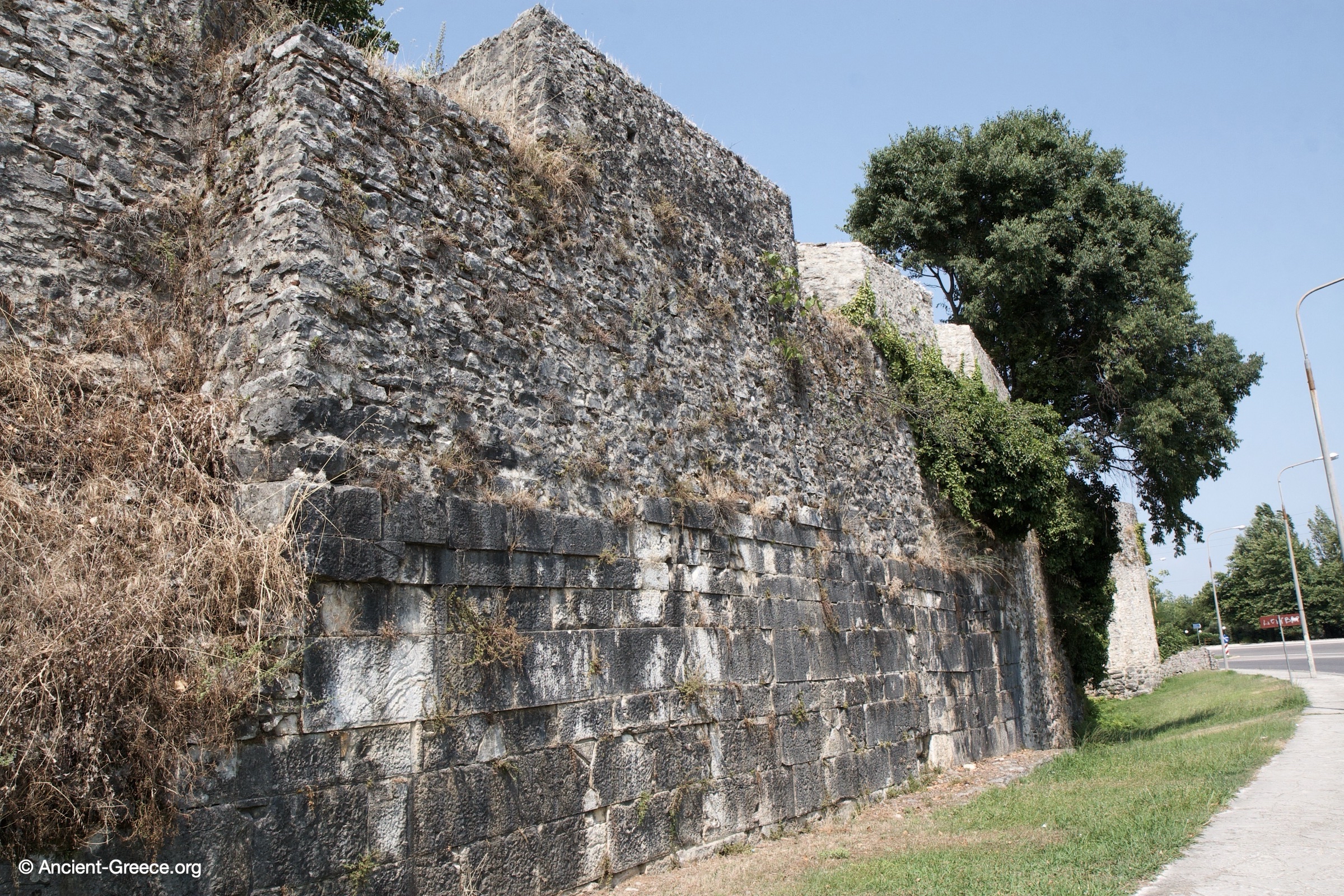 Fortifications of Arta and Ancient Ambracia