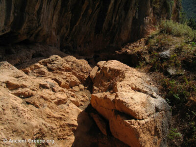 Asprochaliko archeological site photo