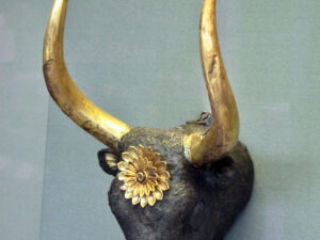 Mycenaean Bull Rhyton