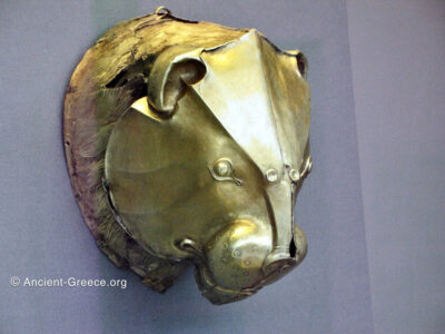 Lion Rython. Gold rhyton in the shape of a lion’s head. 16 century BCE.