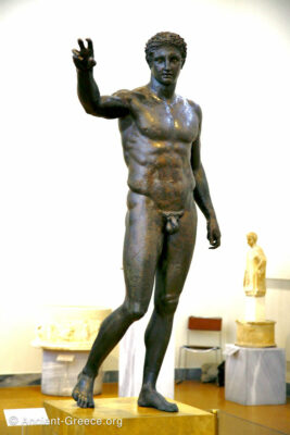 Youth of Antikythera. Bronze statue