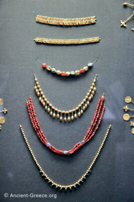 Minoan jewelry