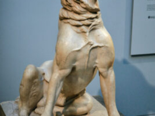 Molossian Hound sculpture