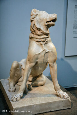 Molossian Hound sculpture