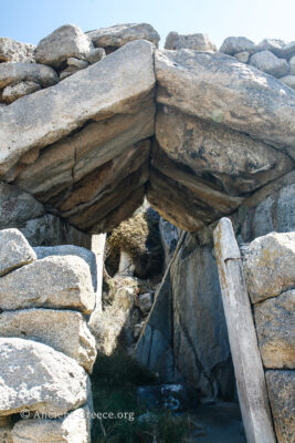 Monumental construction entryway