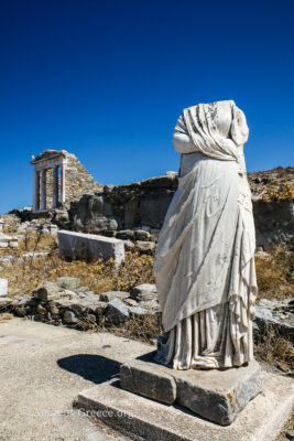 Female statue in front of he temple of Isis.