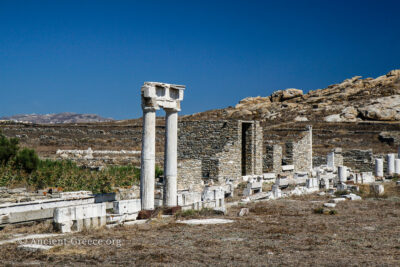 Two doric columns in Delos