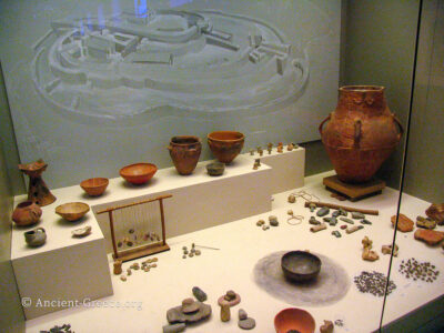 Neolithic everyday artifacts