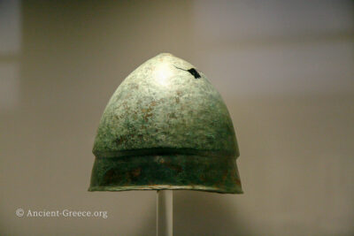 Bronze helmet of Pilos type