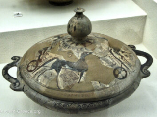 Early Archaic Era Pyxis