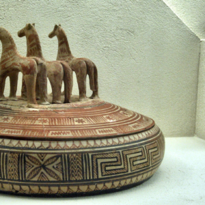 Pyxis with horses