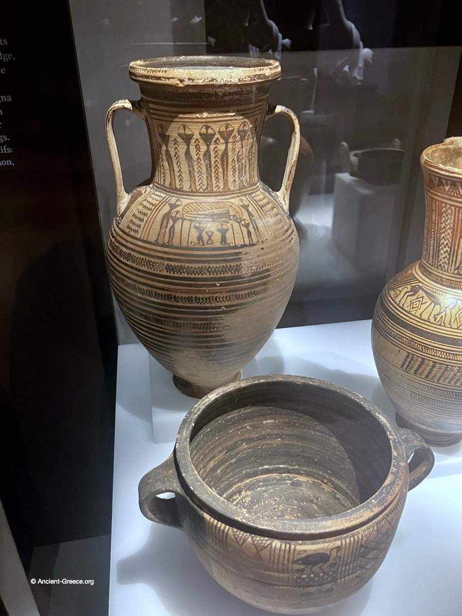 Geometric amphora