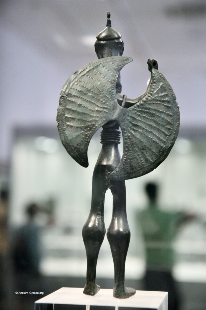 Bronze warrior figurine a figure-of-eight shield