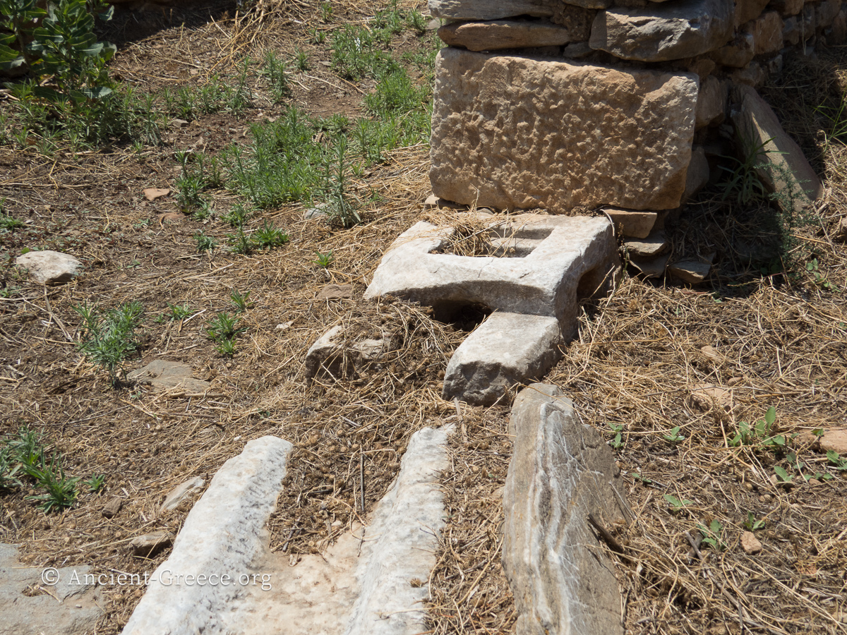 Rhamnous Drain Water drain made of marble.