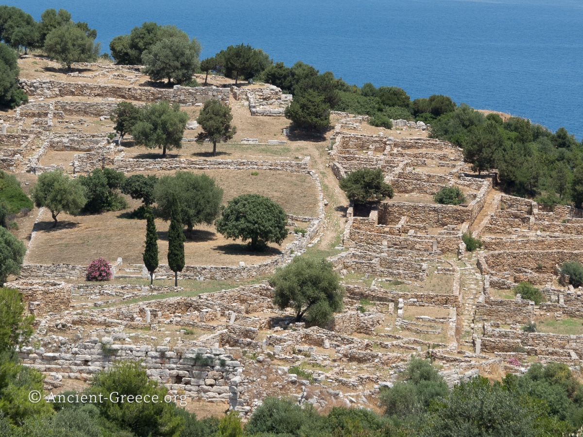 Rhamnous town general view of ruins