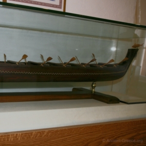 Ships in Ancient Greece - Copper Era Syros Ship Syros ship from the Copper Era scale model.