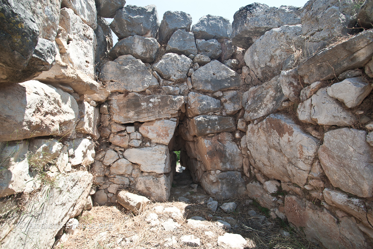 Tiryns ruins