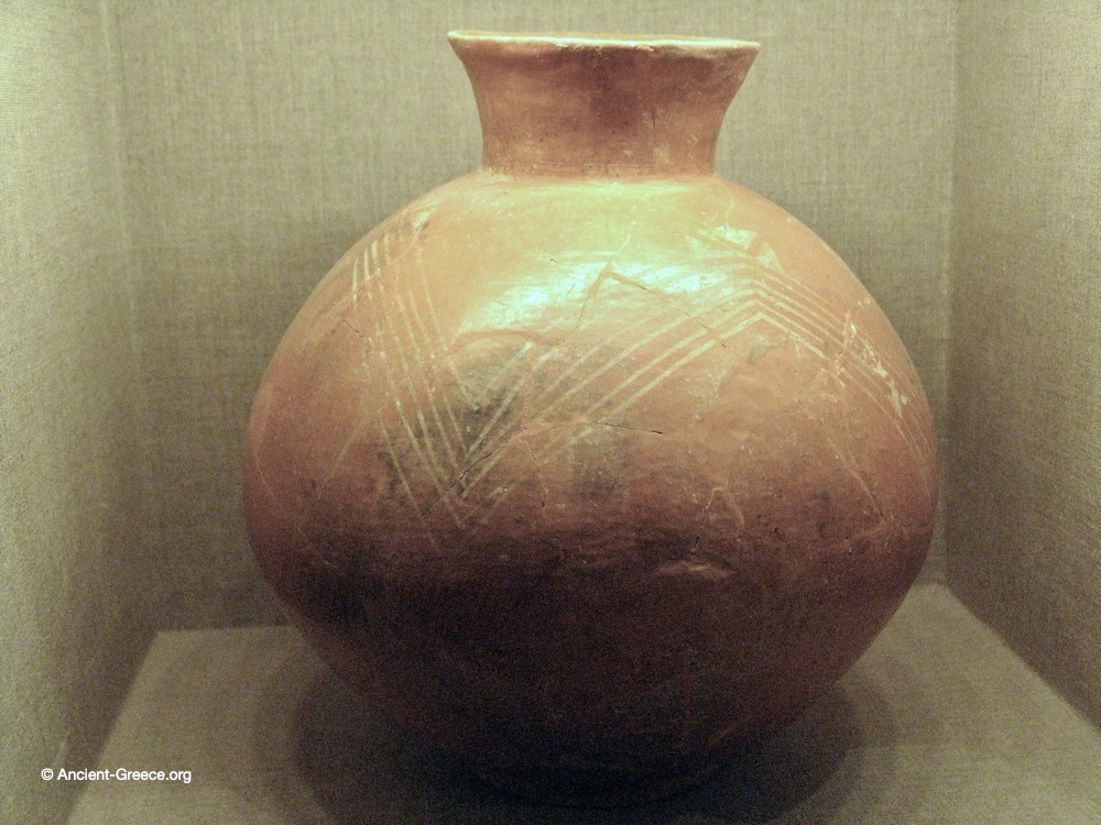 Stone Age vase with painted decoration