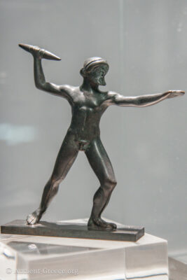 Bronze statuette of Zeus hurtling a thunderbolt